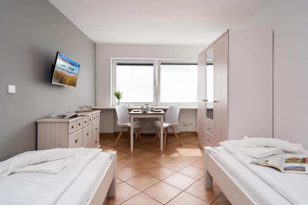 Adrian 2 Apartment เวสเทอร์แลนด์ ภายนอก รูปภาพ